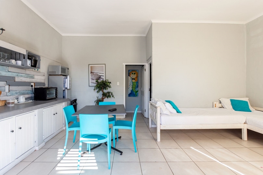 13 Bedroom Property for Sale in Olifantskop Western Cape